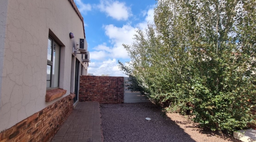 2 Bedroom Property for Sale in Kathu Northern Cape